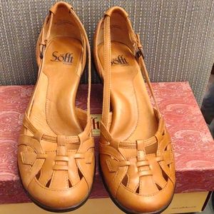 Sofft CALISTO ALMOND size 7M heels